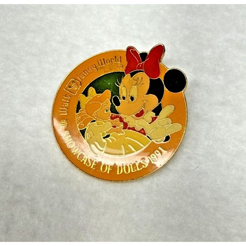 Disney Jewelry 1991 WDW 3rd Annual Showcase Of Dolls Minnie Mouse Disney Pin